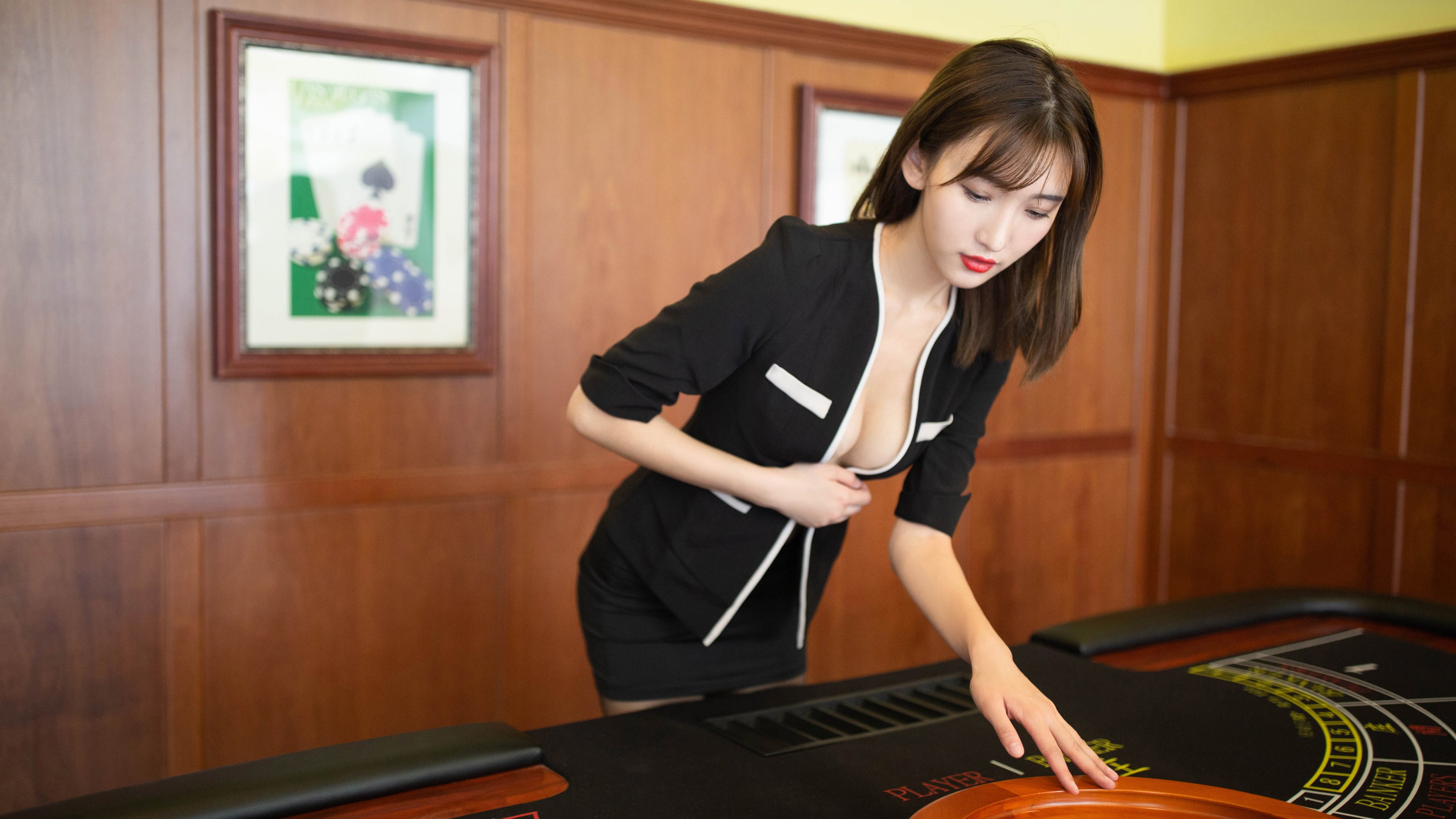 五大联赛球队在欧战中战术执行的优劣表现，五大联赛欧战积分最新排名