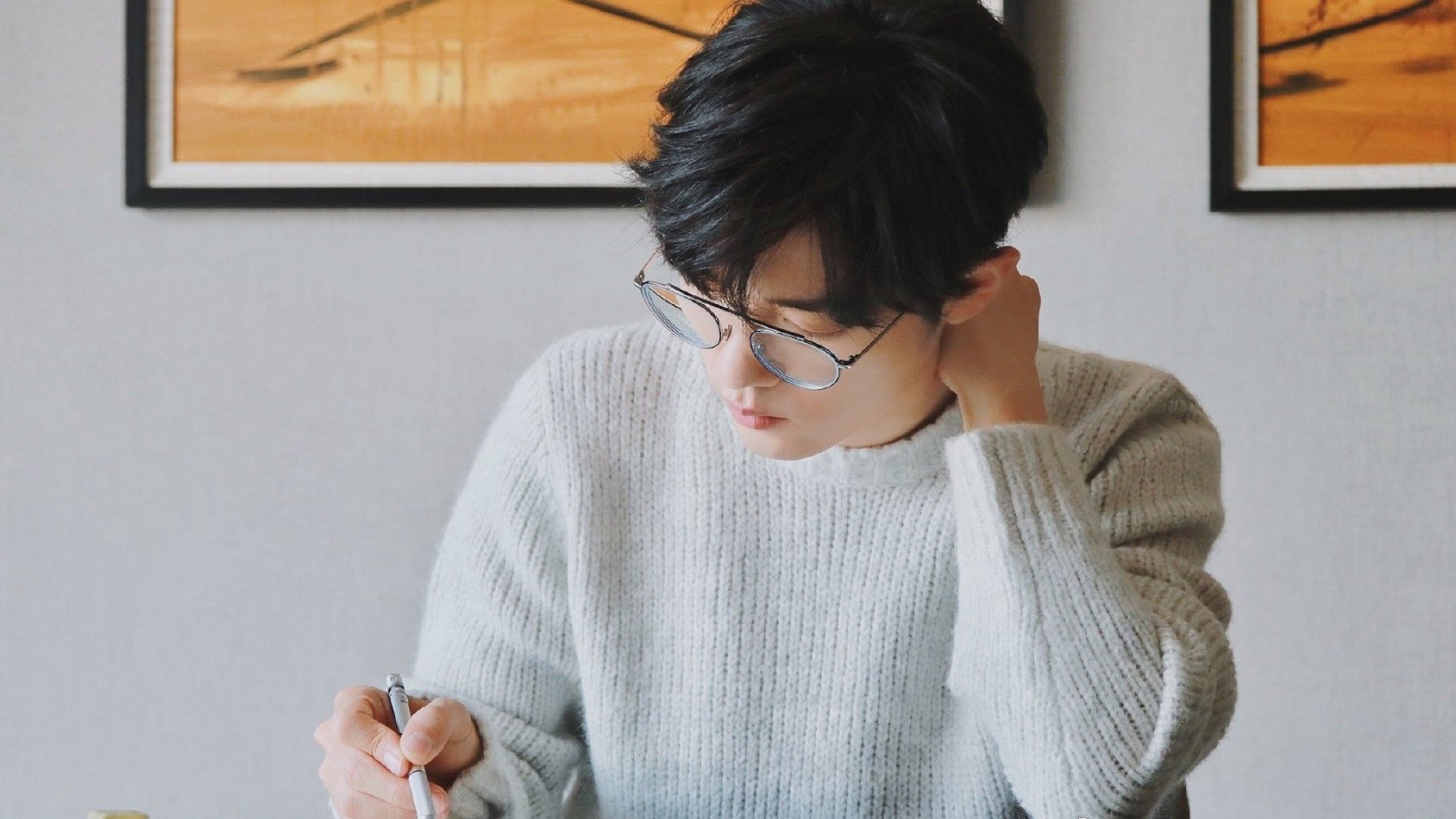 B体育下载-亚洲杯国足逆转 球员拼劲令人动容，亚洲杯国足名单