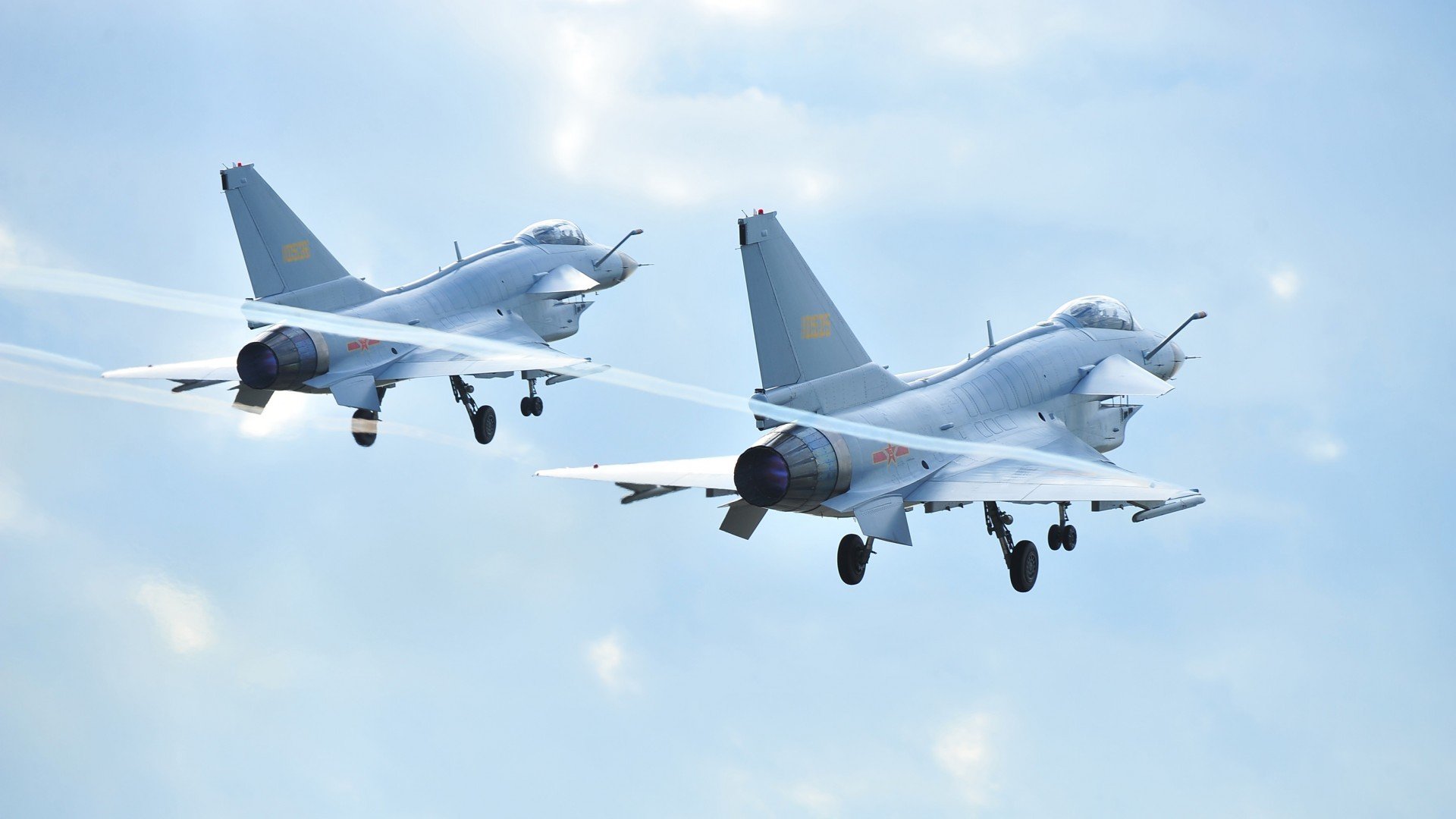 b体育APP-体育新闻中心共建体育赛事新闻数据聚合平台，体育新闻f1