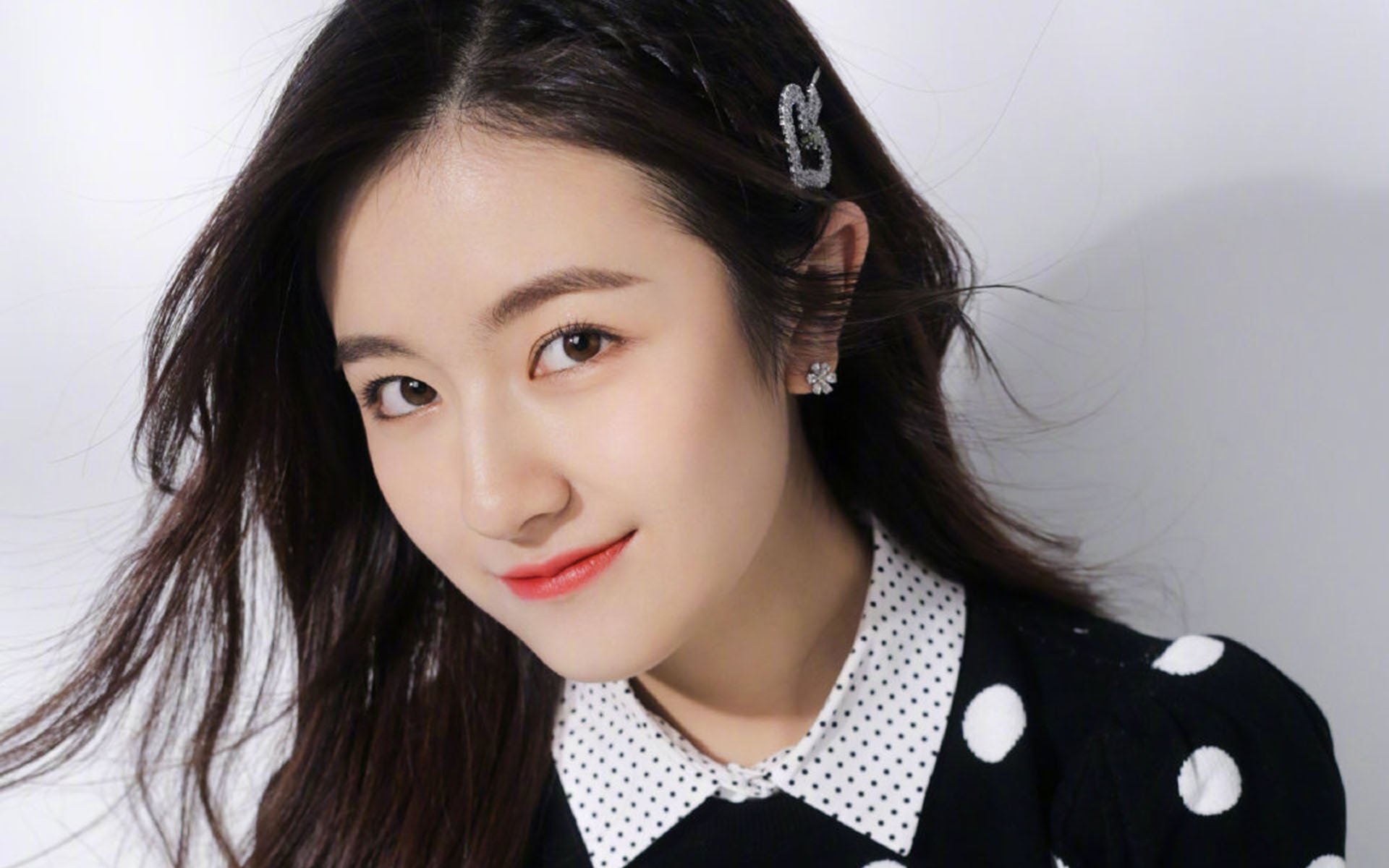 B体育亚洲官方网站-女子接力三强激战 谁能笑到最后？，女子接力结果