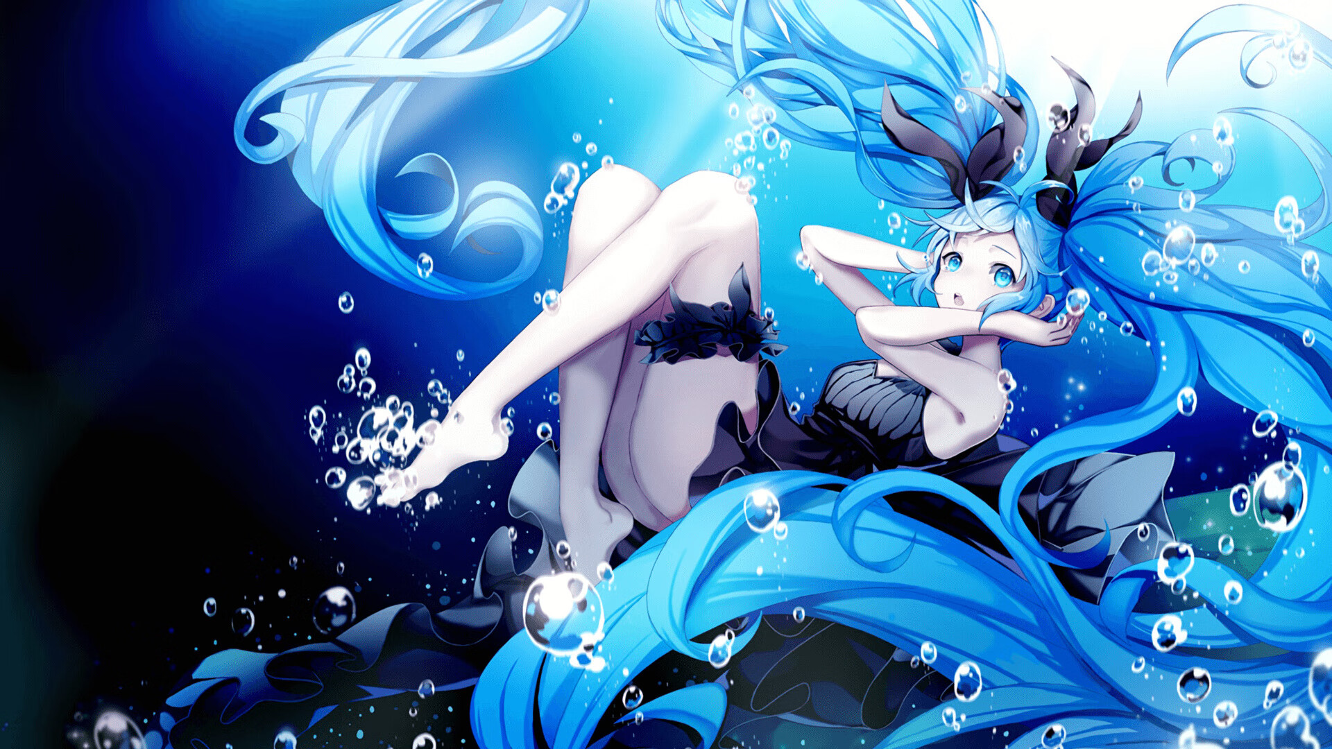 B 体育官网-恩波利门将神勇表现力保球门不失，恩波利主场球衣