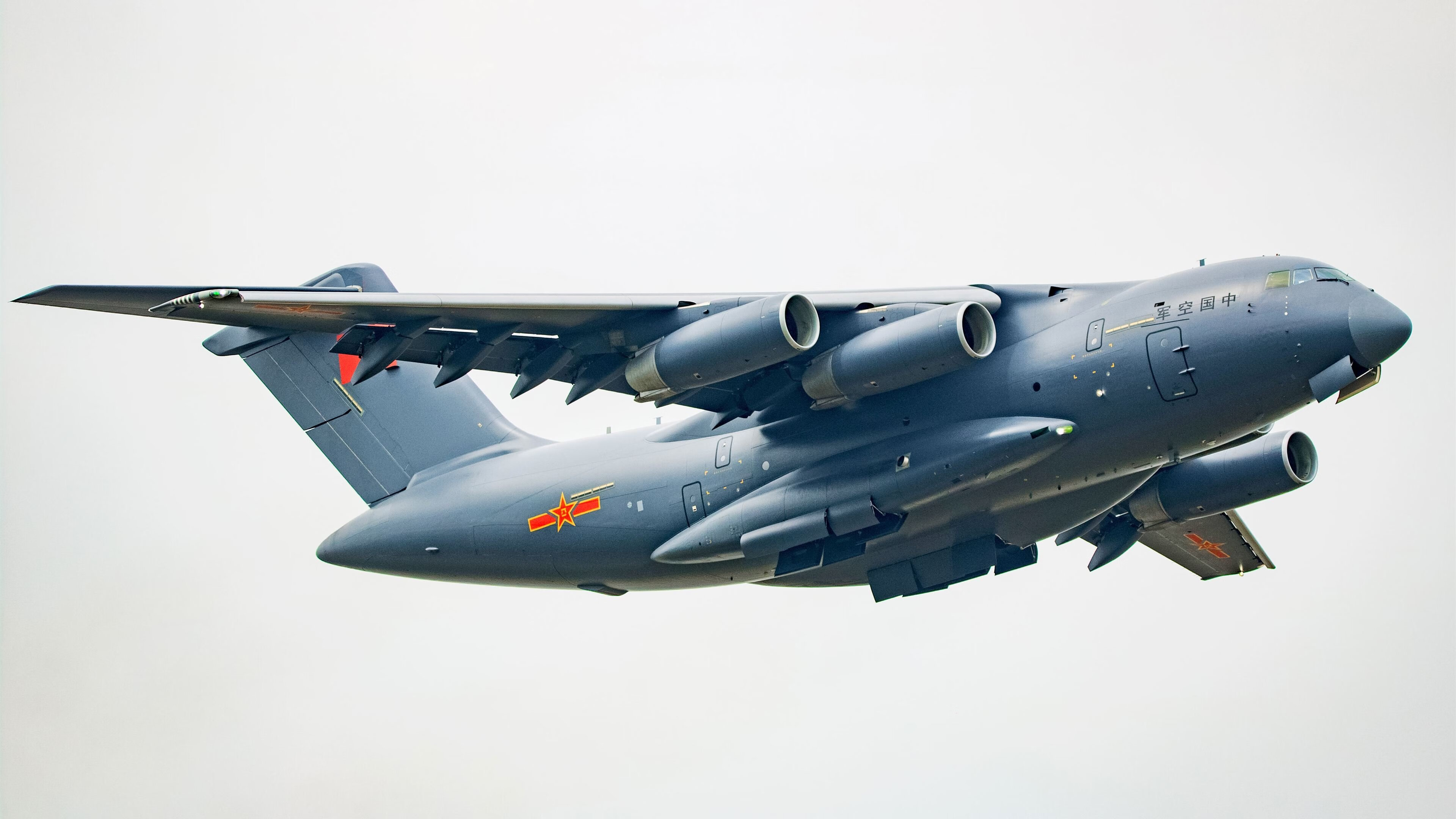 b体育入口-青少年足球普及工作亟需创新，关于加强青少年足球工作的意见