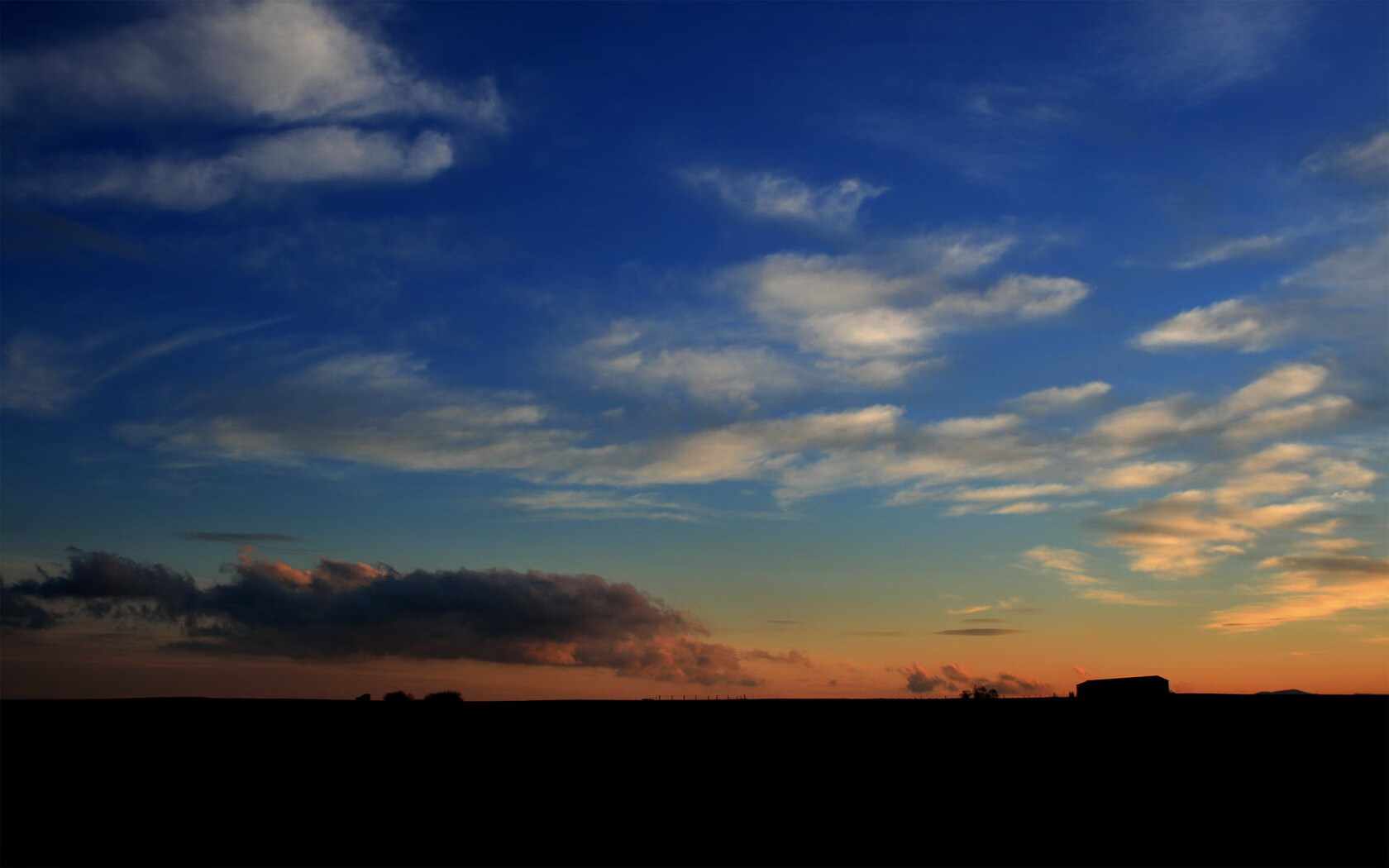 b体育网页版登录入口-库里训练视频曝光状态回暖，库里训练视频素材