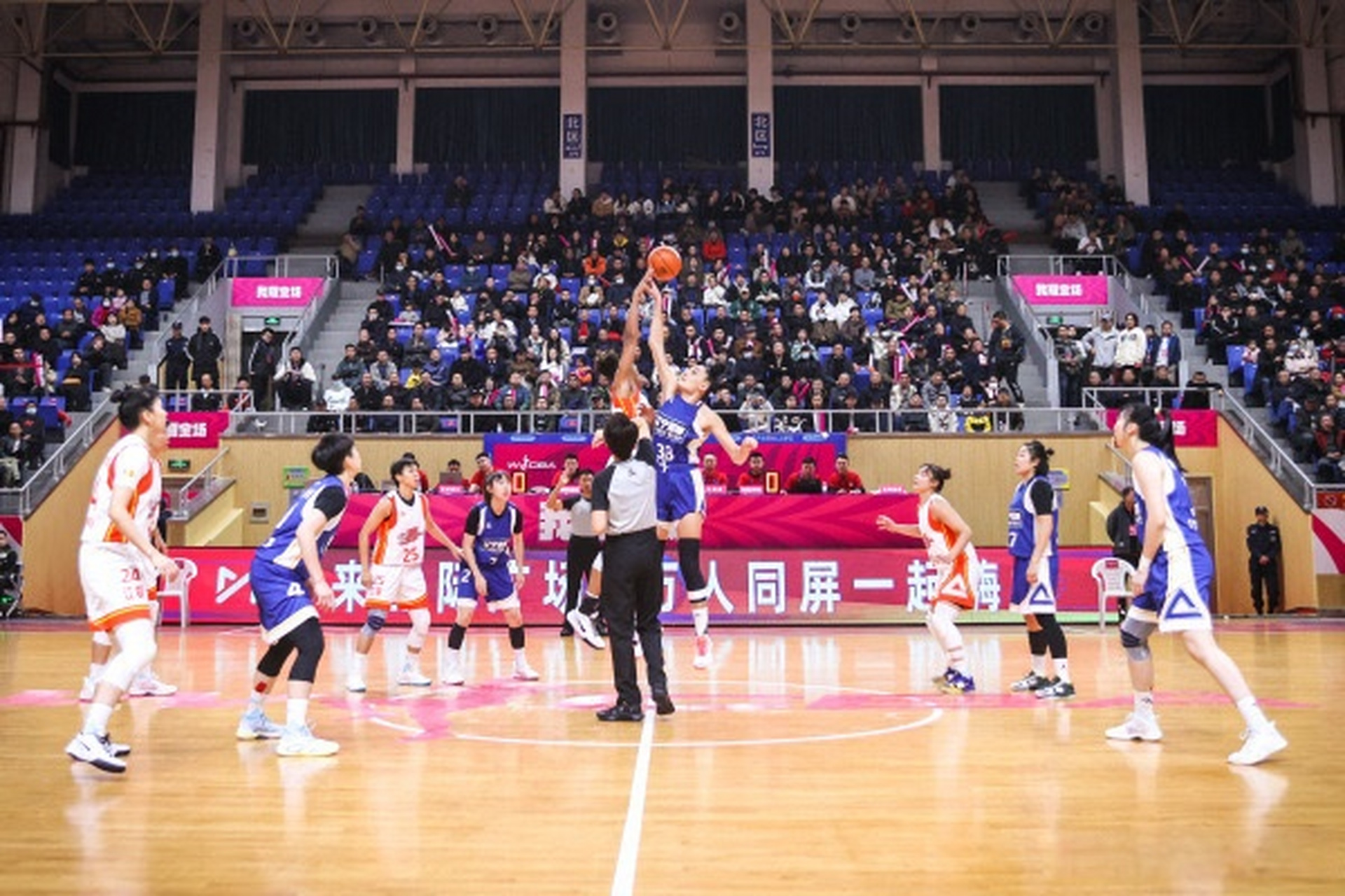 关于B体育官网：WCBA联赛的赛场医疗团队：为球员提供及时的医疗保障的信息