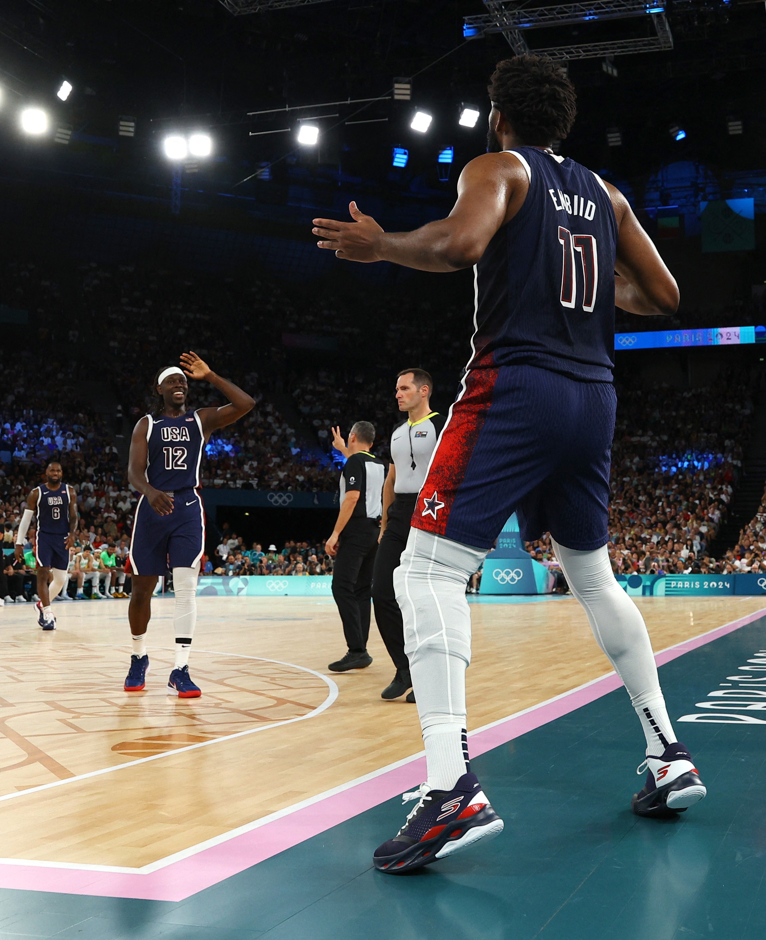 包含bsports体育：76人新赛季首战：恩比德能否率队战胜凯尔特人？的词条