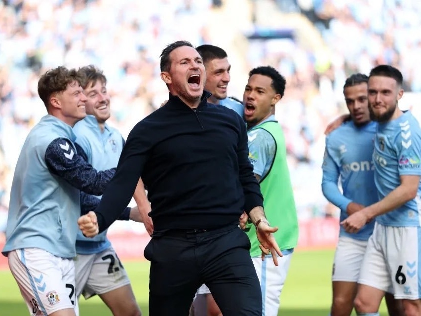 包含b体育下载：英超赫尔城的保级之战的词条