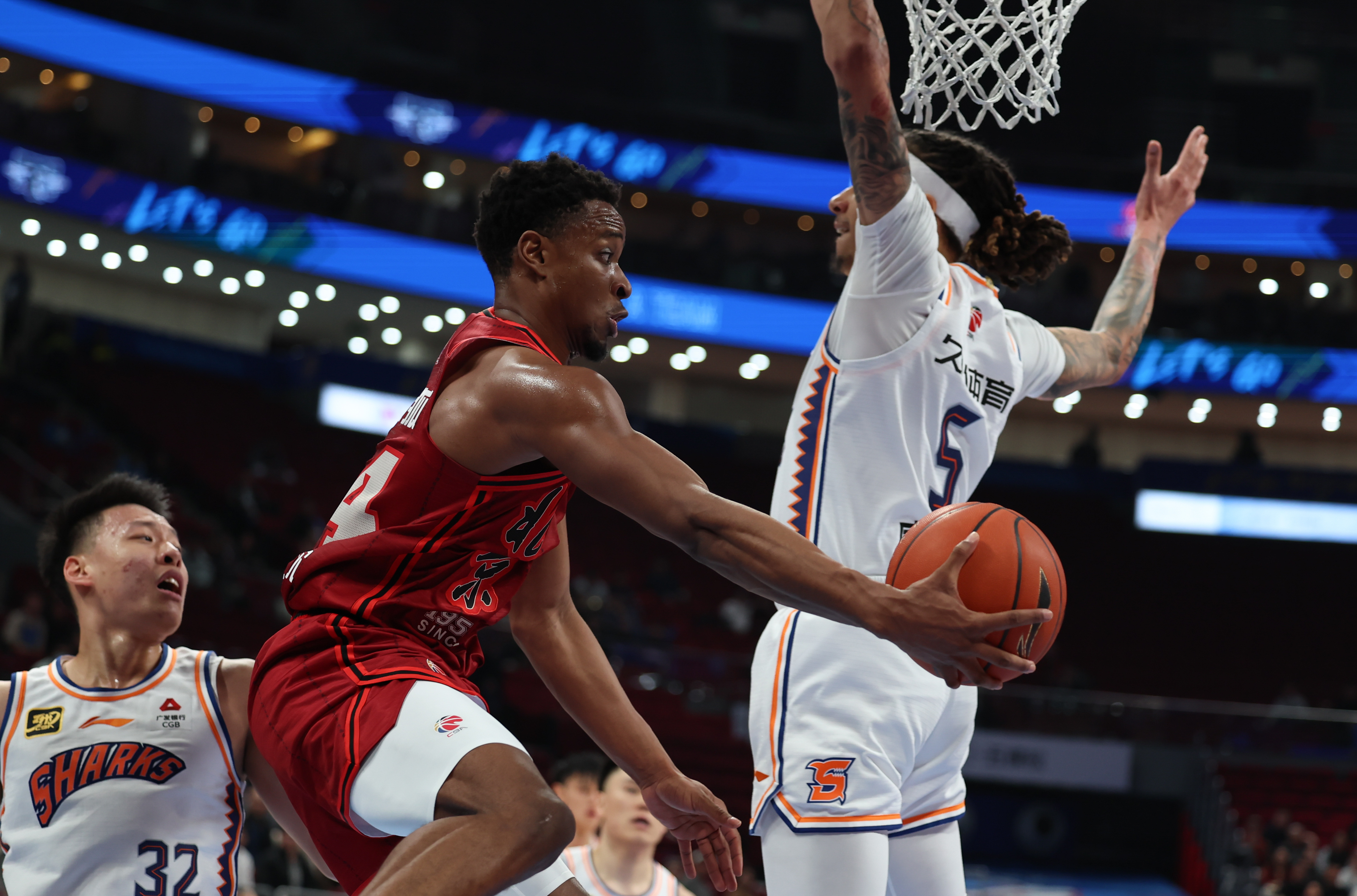 包含bsports体育：经典运动瞬间回顾：重温历史上的辉煌时刻的词条