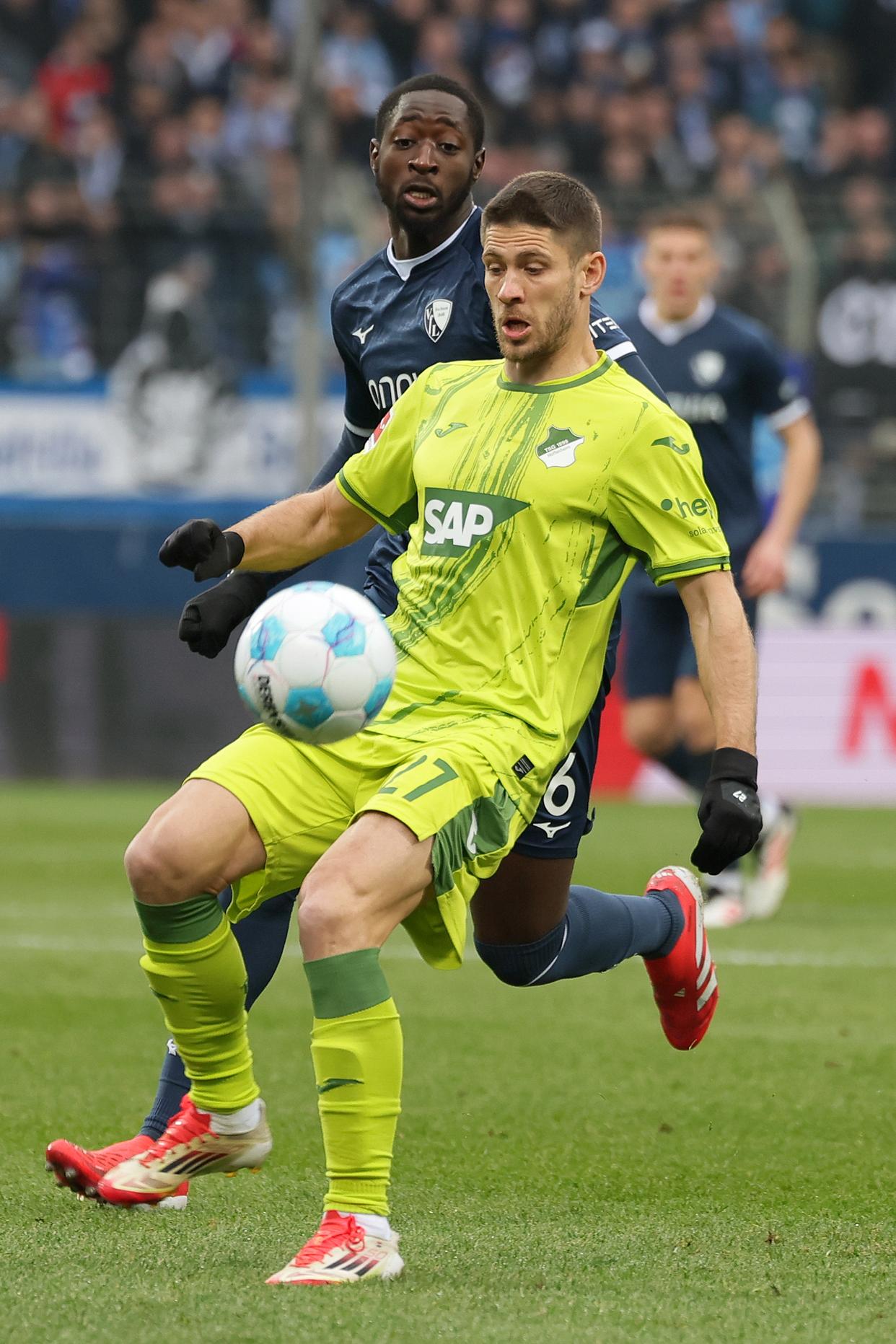 包含b体育下载:德甲的文化内涵:足球与社会的关系的词条 包含b体育下载:德甲的文化内涵:足球与社会的关系的词条